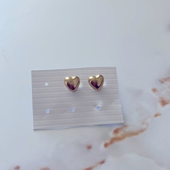 Gold Heart Stud Earrings - Picture 1 of 1
